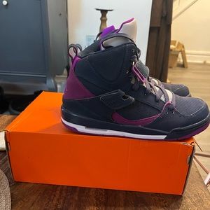 Jordan Retro 4 Flight Sneakers